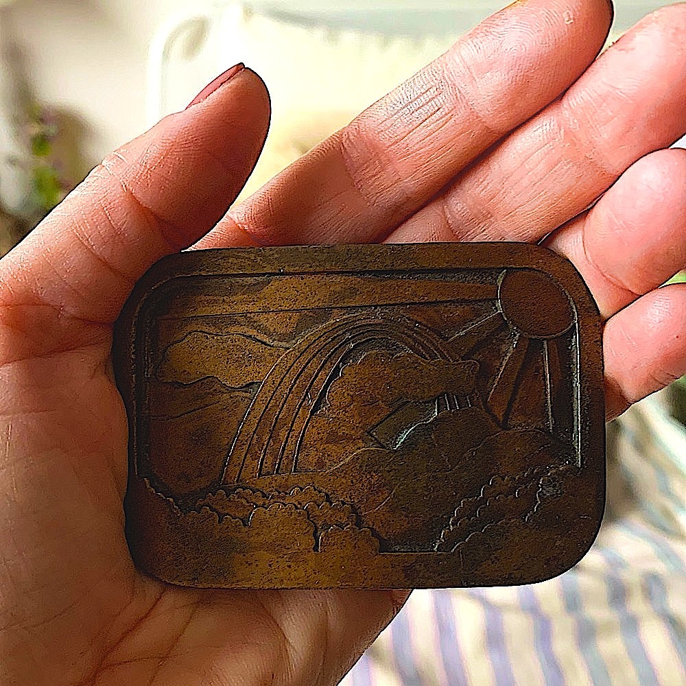 Vintage brass rainbow mountains & sun belt buckle